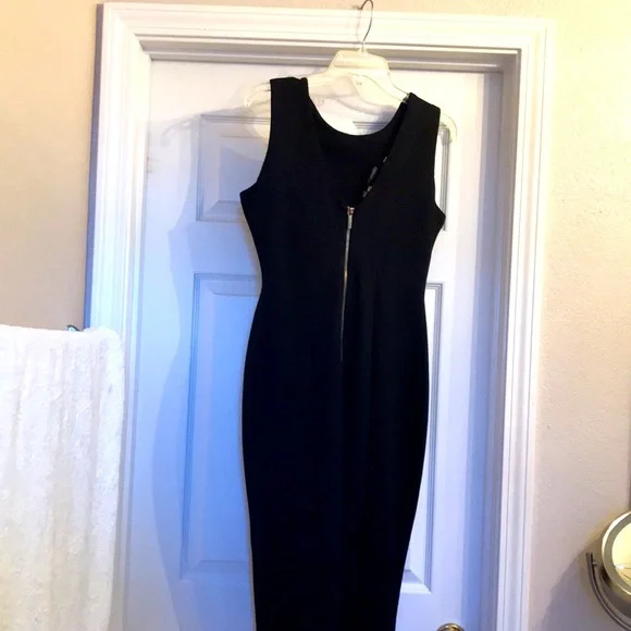 Kardashian closet collection - Picture 3 of 4